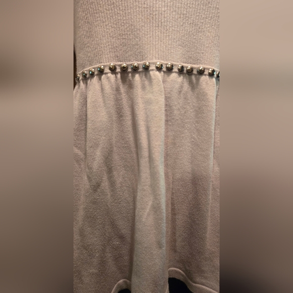Tracy M gray beautiful studded long sleeve pullover szS - Picture 5 of 7
